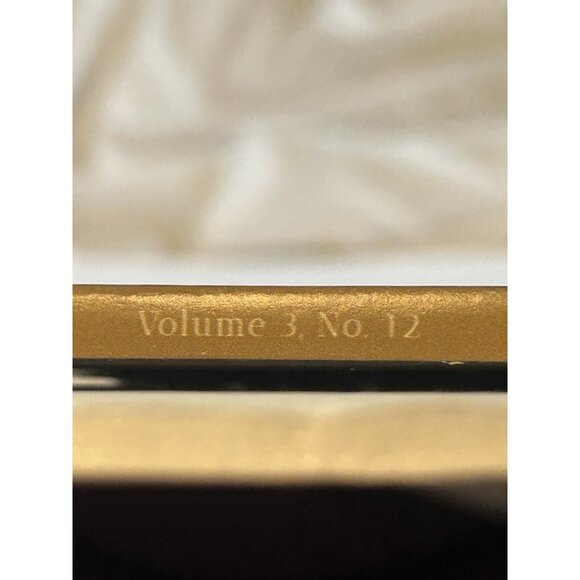 The Farmhouse Movement Issue No 12 Jan/Feb/Mar 2020 Volume 3 - NEW - Picture 3 of 3